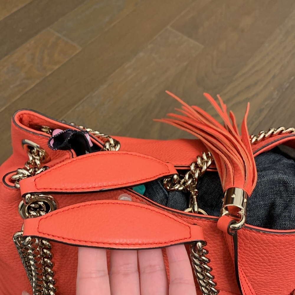 Authentic Gucci soho chain purse - Picture 4 of 10